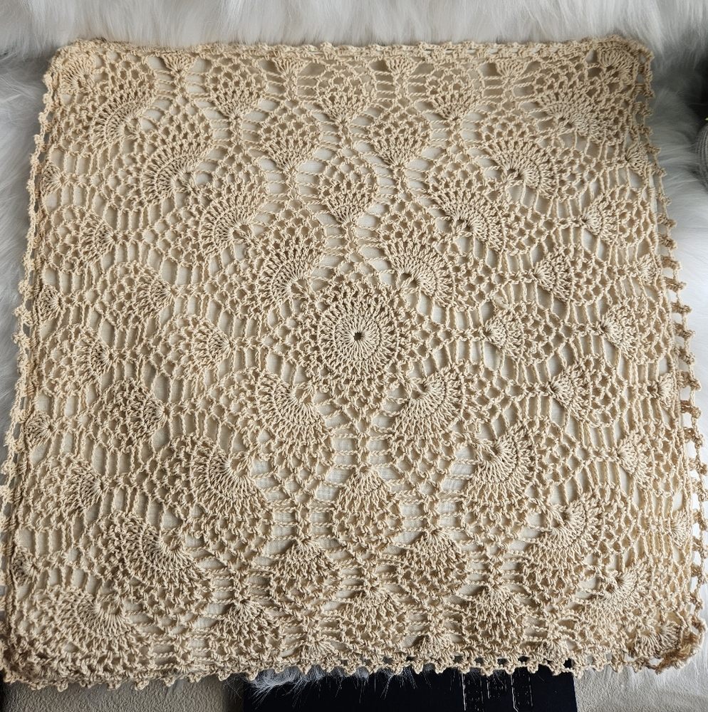 Vintage Crochet Handmade Pillowcase Cover 16x16 – Beige, Zipper Closure